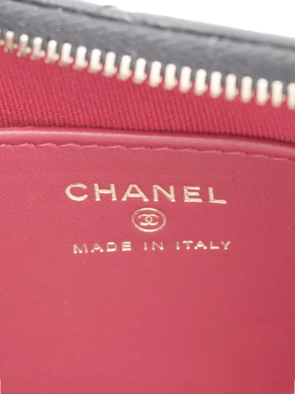 Pre-OwnedCHANEL Pre-Owned2021 small Chanel 19  shoulder bag