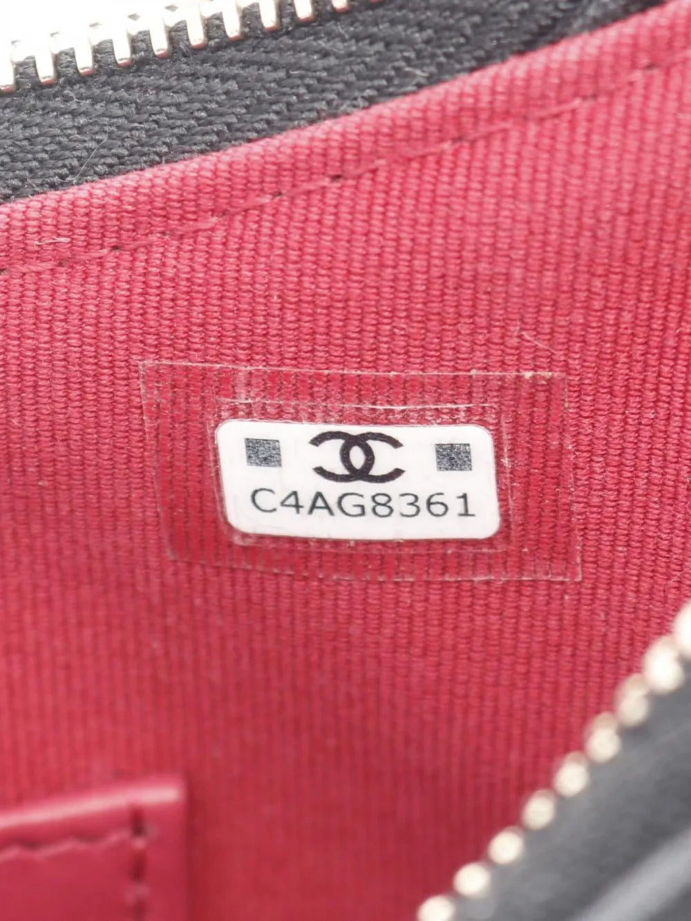 Pre-OwnedCHANEL Pre-Owned2021 small Chanel 19  shoulder bag