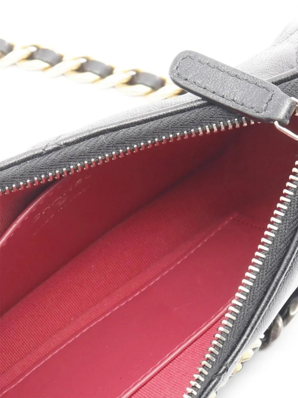 Pre-OwnedCHANEL Pre-Owned2021 small Chanel 19  shoulder bag