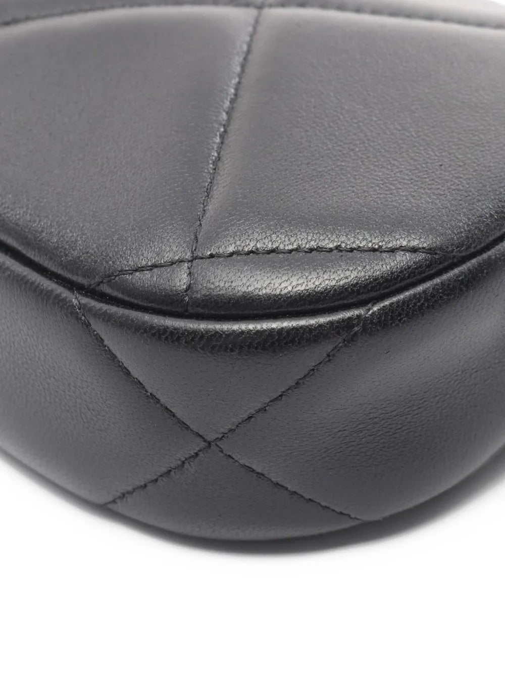 Pre-OwnedCHANEL Pre-Owned2021 small Chanel 19  shoulder bag