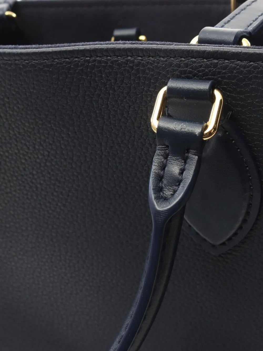 Pre-OwnedLouis Vuitton Pre-Owned2010s OnTheGo MM tote bag