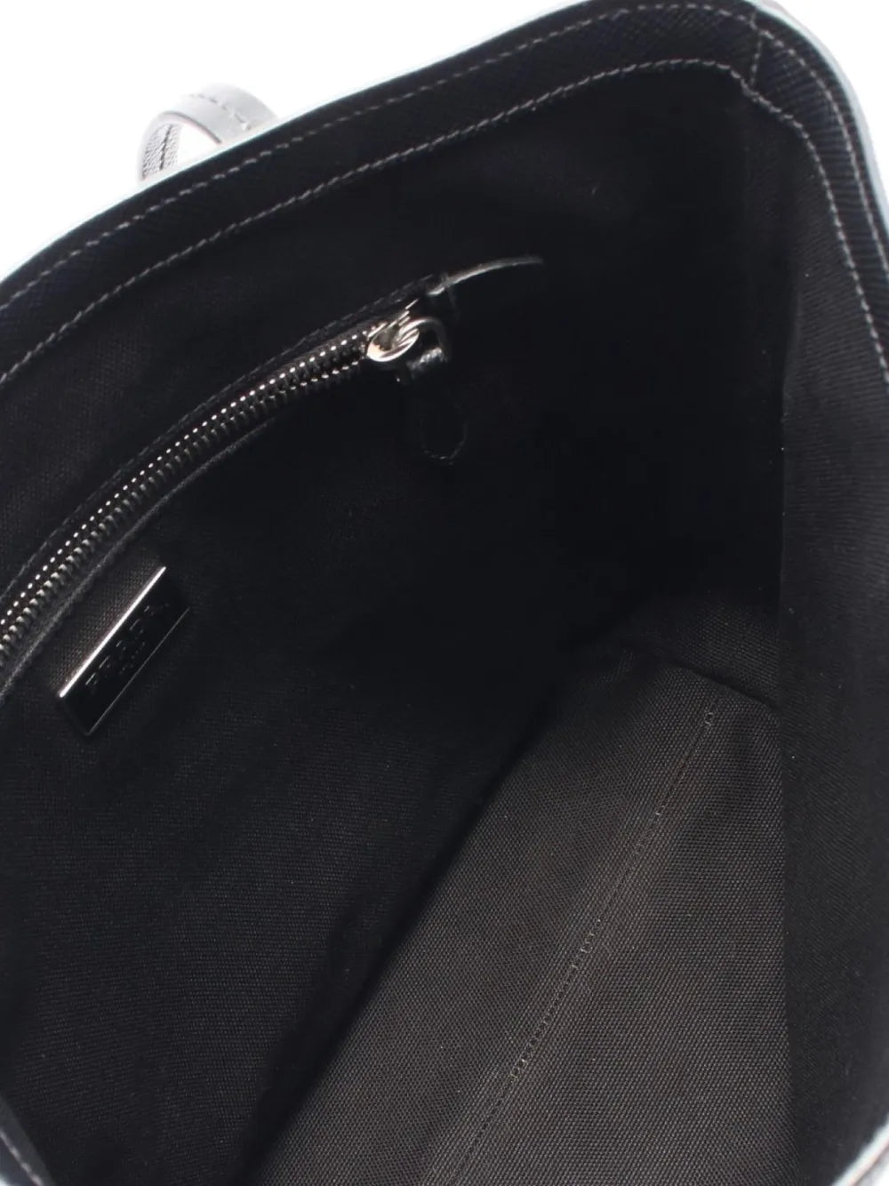 Pre-OwnedPrada Pre-Owned2010s leather shoulder bag