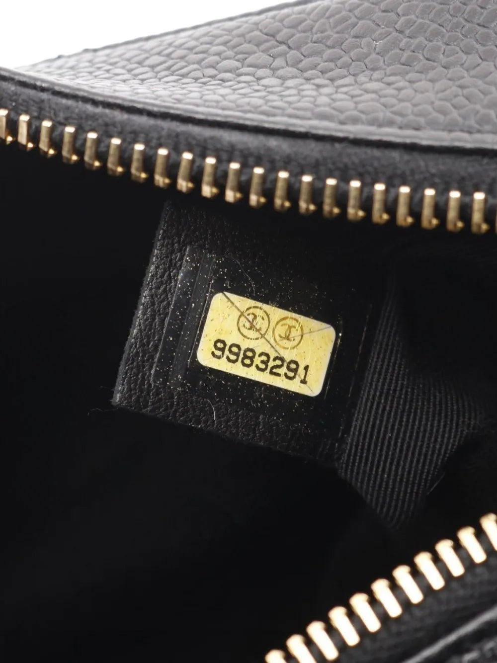Pre-OwnedCHANEL Pre-Owned2004-2005 Matelassshoulder bag