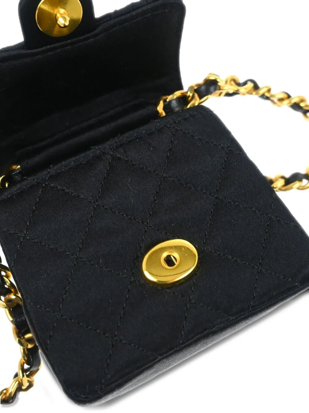 Pre-OwnedCHANEL Pre-Ownedquilted flap bag