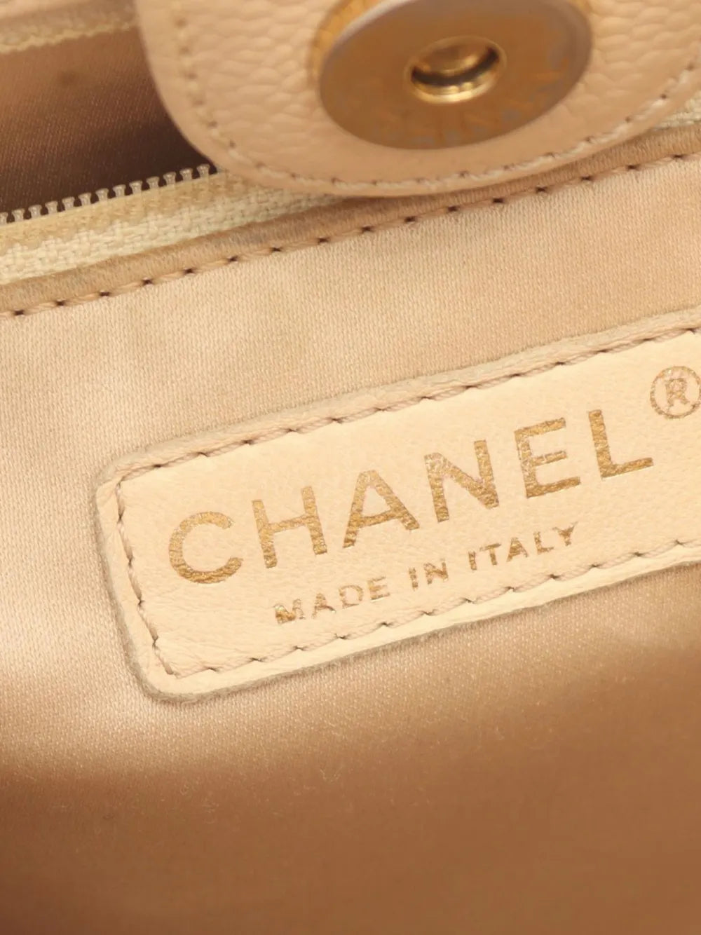 Pre-OwnedCHANEL Pre-Owned2010-2011 Matelasse Chain handbag