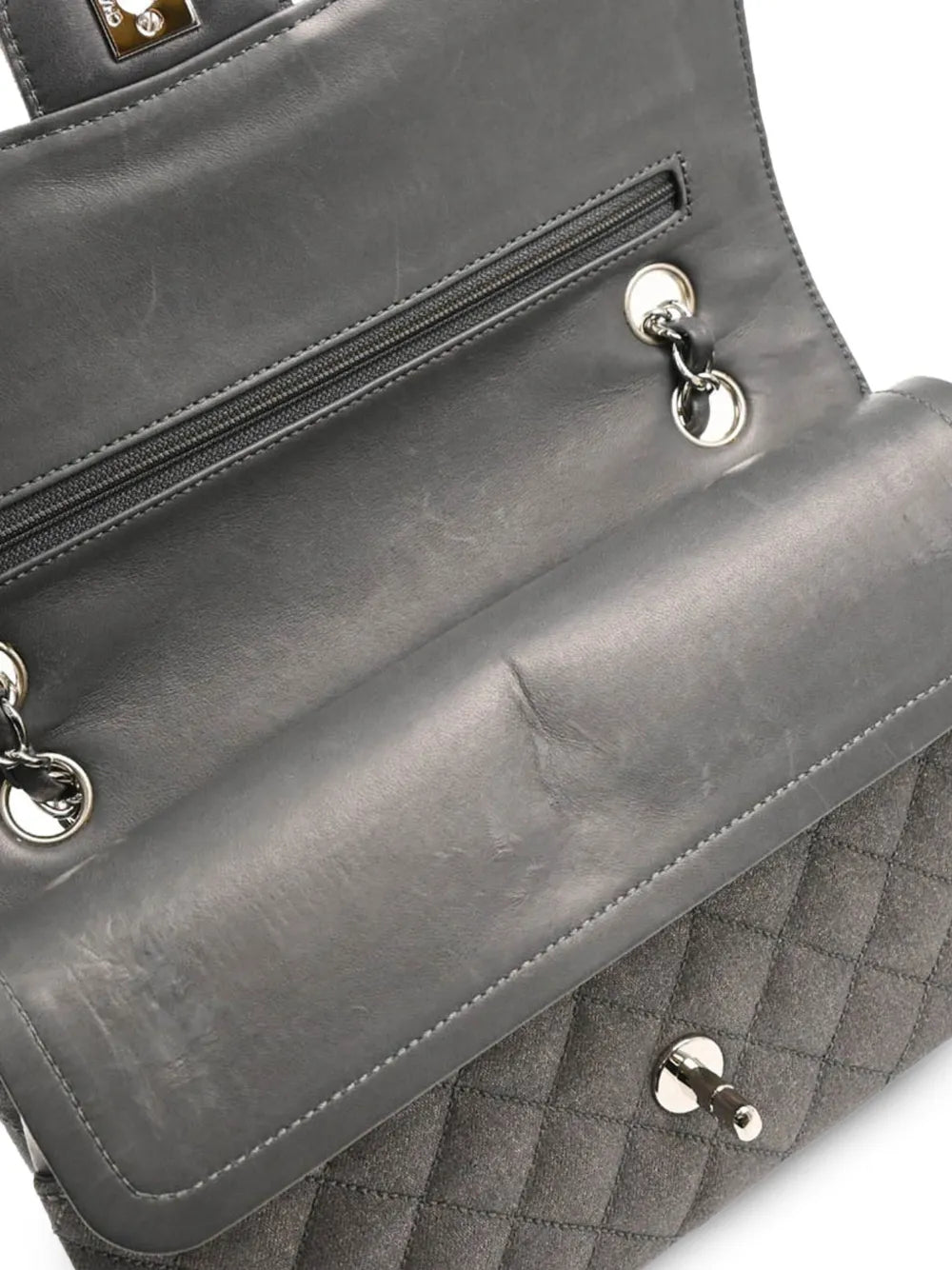 Pre-OwnedCHANEL Pre-Owned2006 medium Double Flap shoulder bag