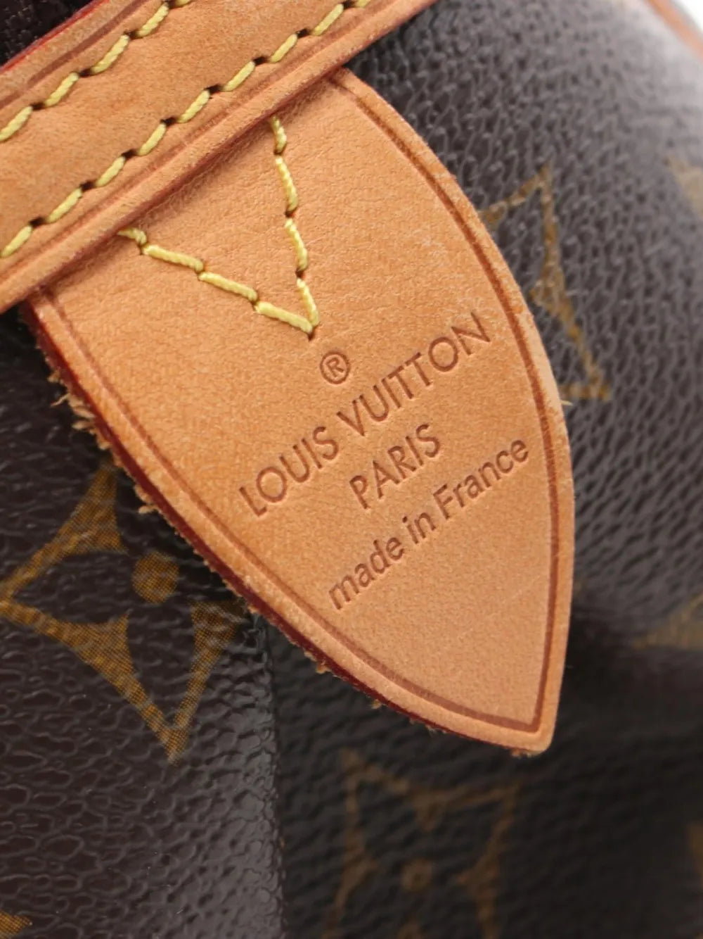 Pre-OwnedLouis Vuitton Pre-Owned2009 Montorgueil PM tote bag