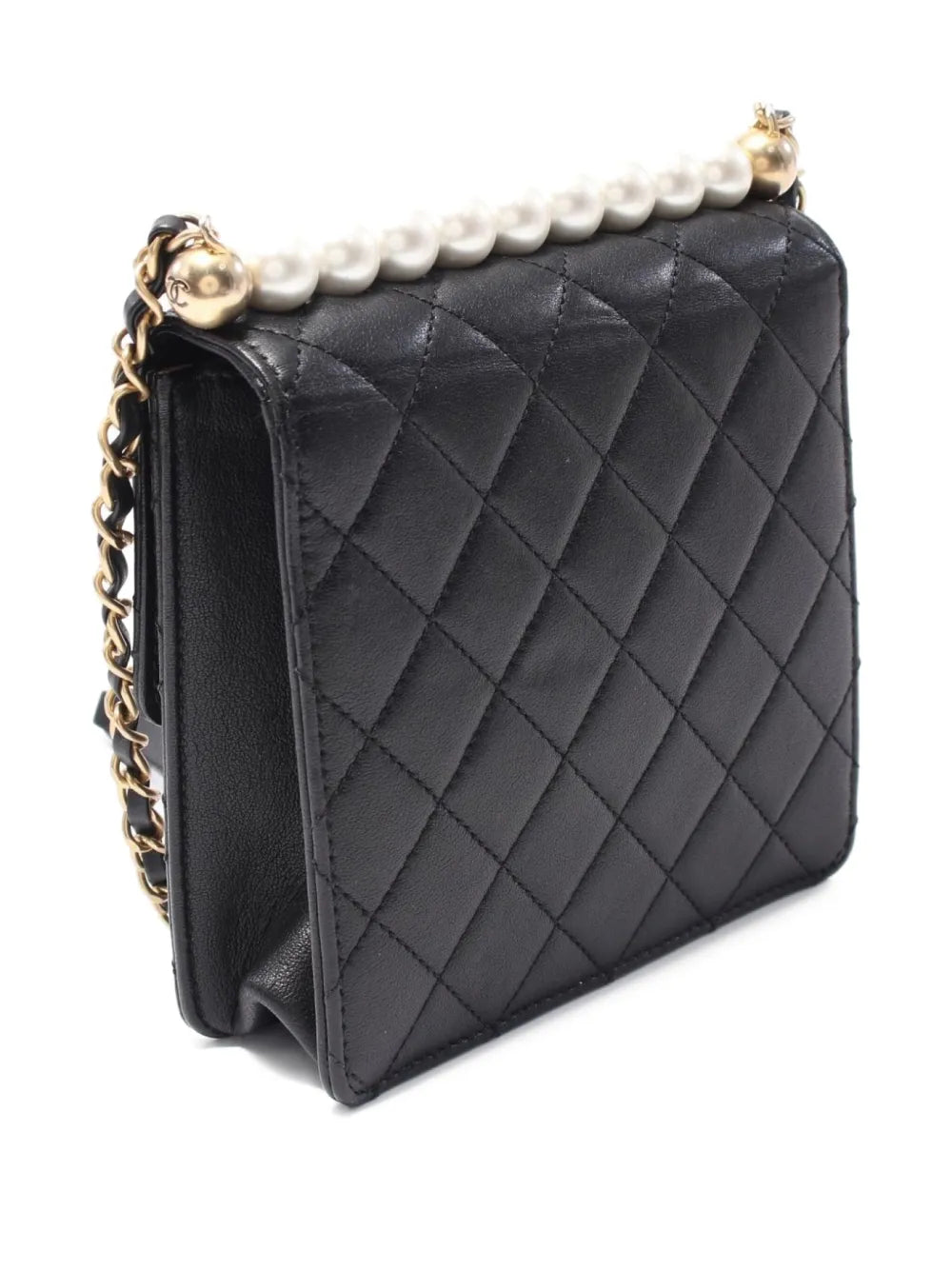 Pre-OwnedCHANEL Pre-Owned2019 Matelasse shoulder bag