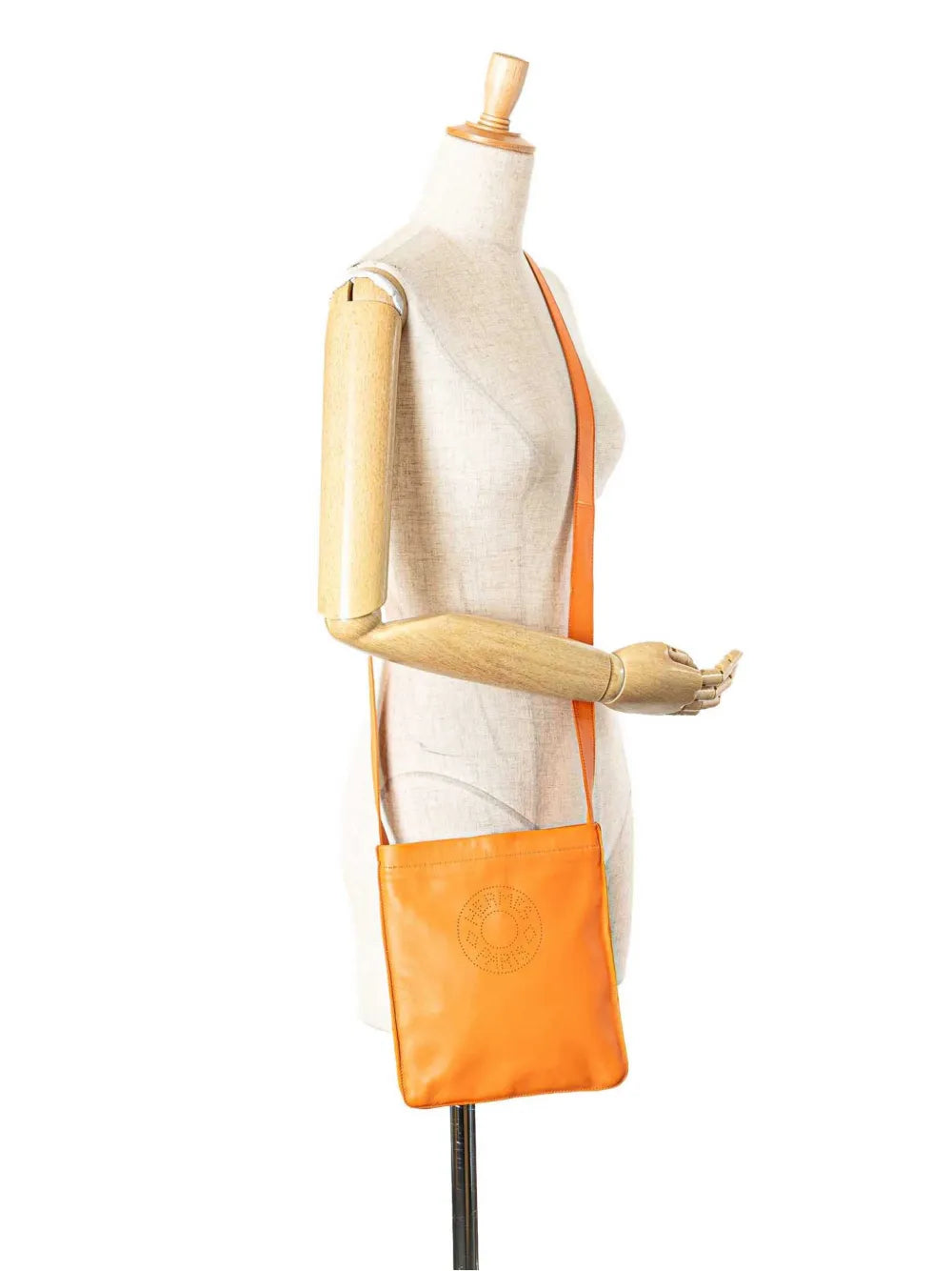 Pre-OwnedHerm??re-Owned2010 Milo Clou de Selle crossbody bag