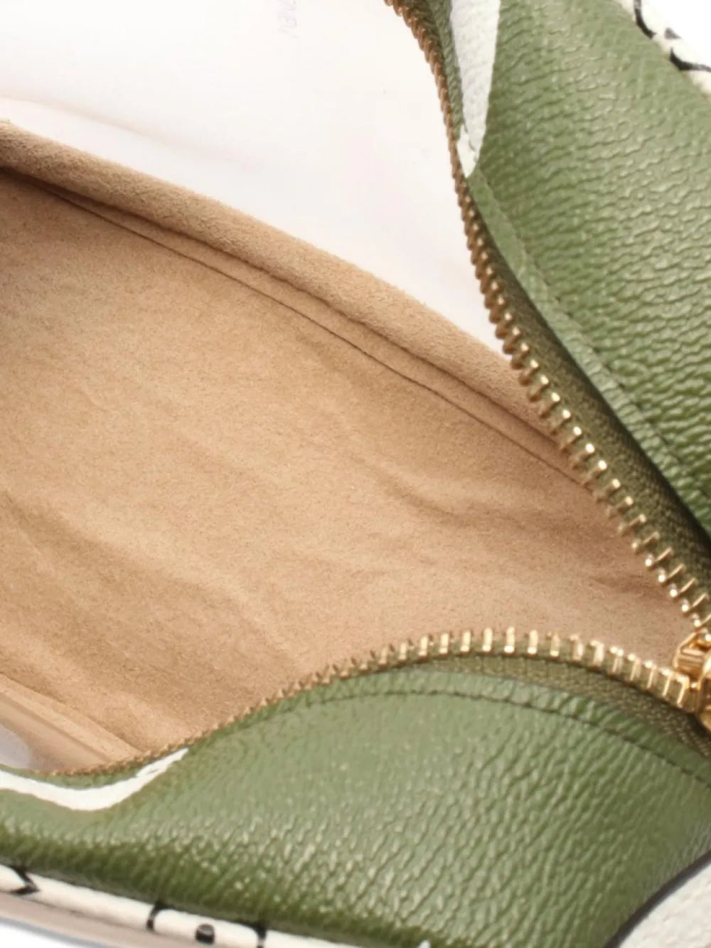 Pre-OwnedLouis Vuitton Pre-Owned2019 Giant Monogram shoulder bag