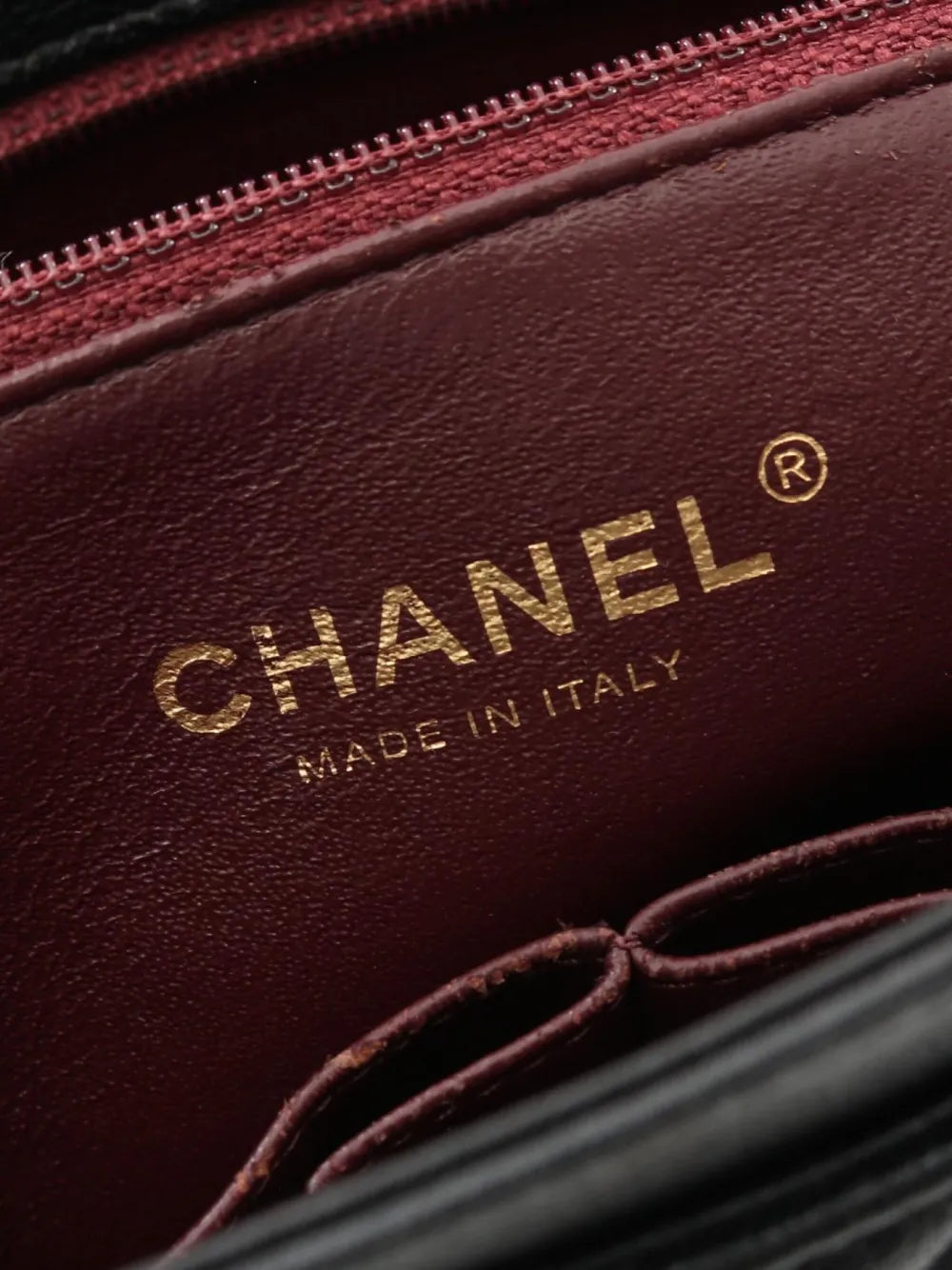 Pre-OwnedCHANEL Pre-Owned2016-2017 diagonal-quilted shoulder bag