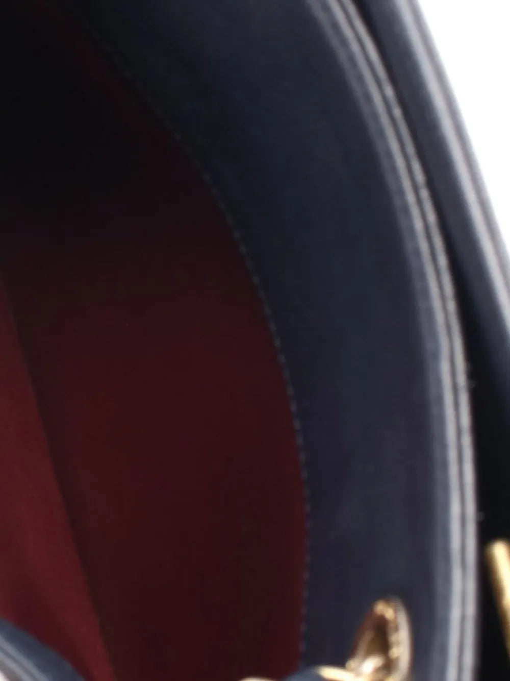 Pre-OwnedCHANEL Pre-Owned2016-2017 V-stitch shoulder bag
