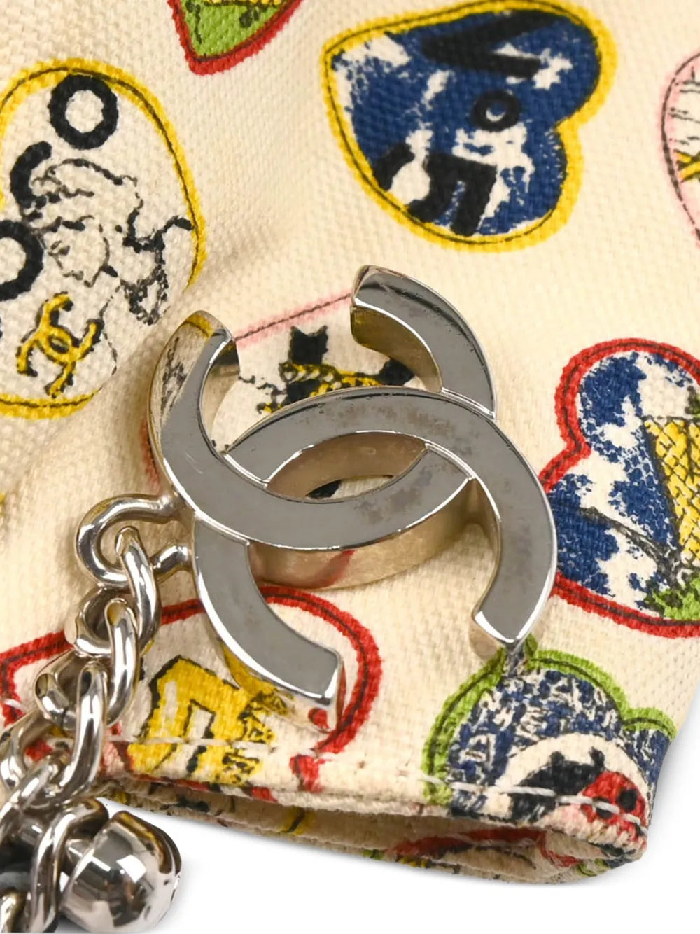 Pre-OwnedCHANEL Pre-Owned2006 Valentine Heart shoulder bag