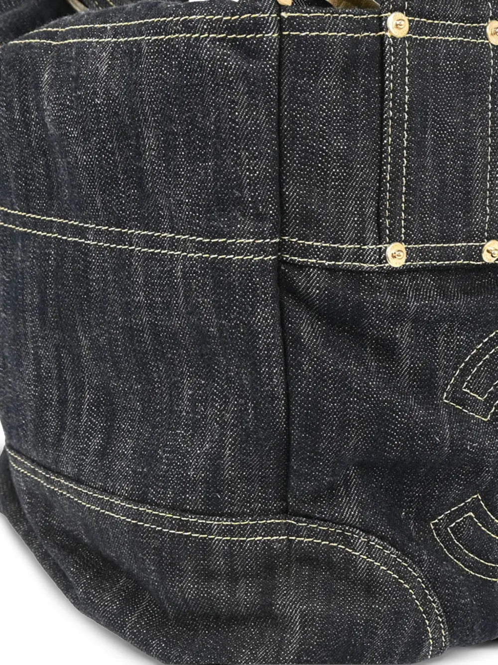 Pre-OwnedCHANEL Pre-Owned2006 denim tote bag