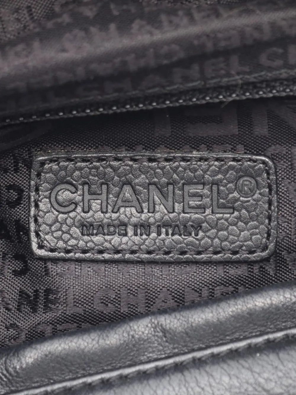 Pre-OwnedCHANEL Pre-Owned2003-2004 tweed-trim tote bag
