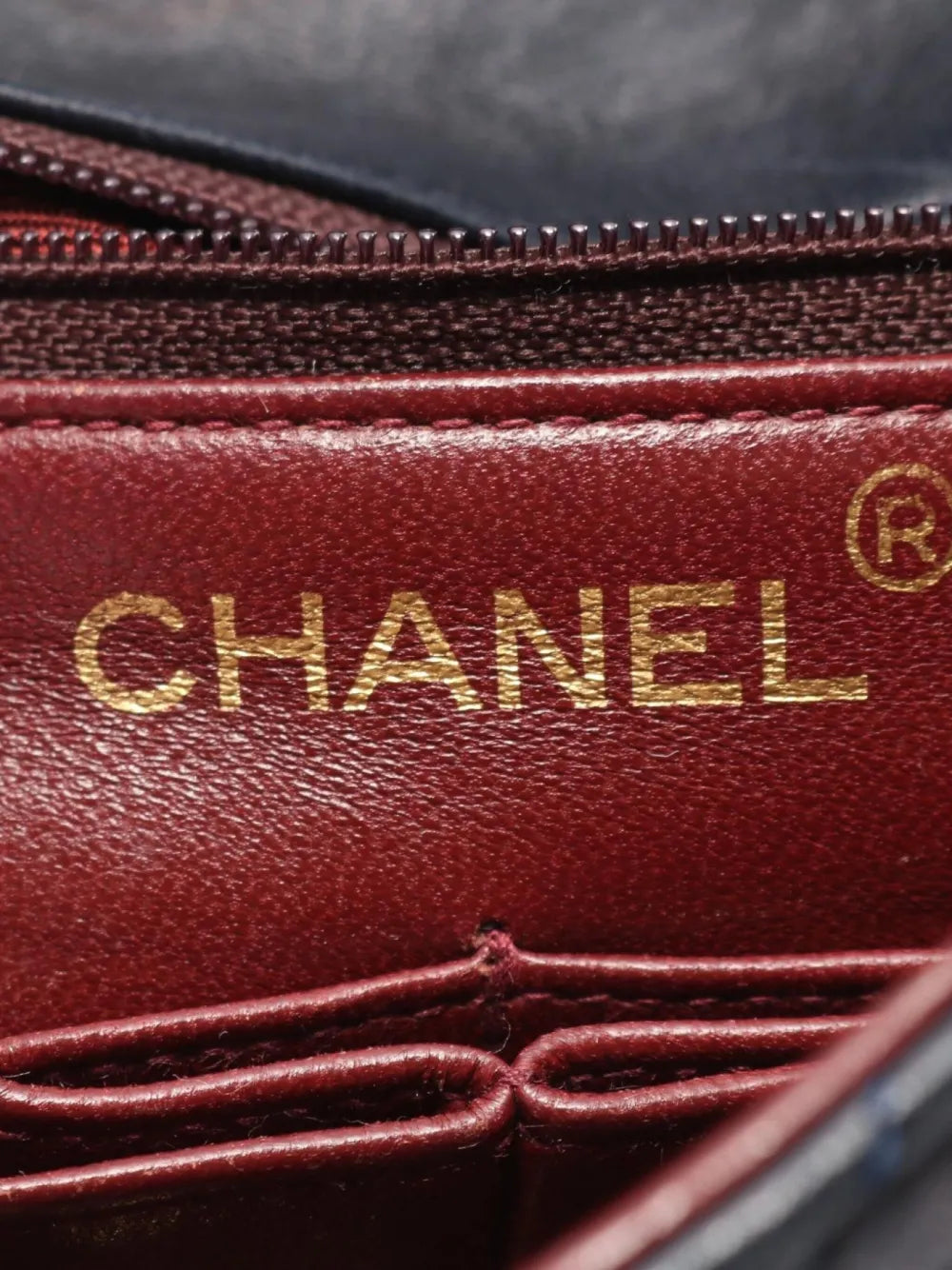 Pre-OwnedCHANEL Pre-Owned1989-1991 mini matelassshoulder bag