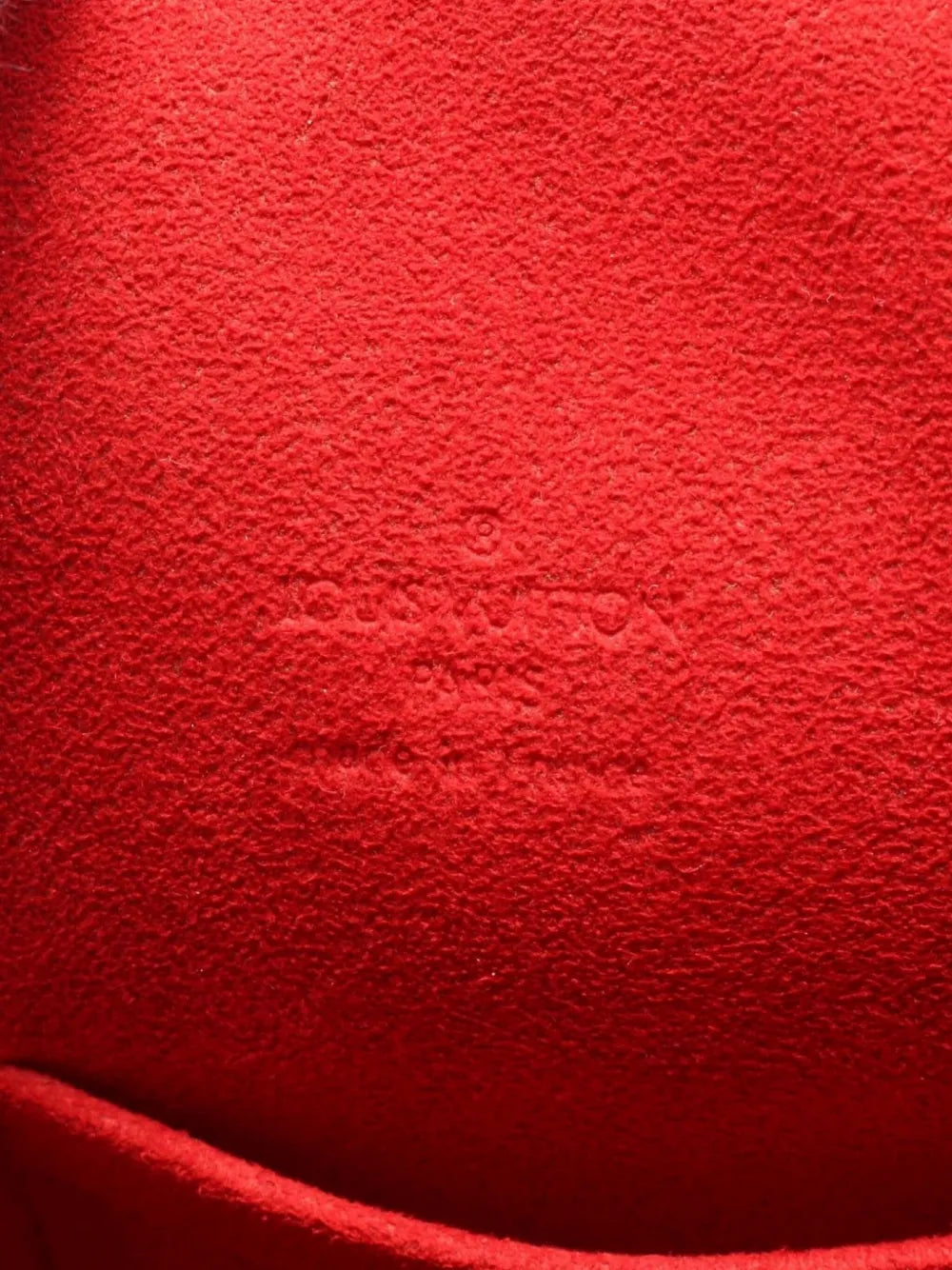 Pre-OwnedLouis Vuitton Pre-Owned2006 Triana handbag