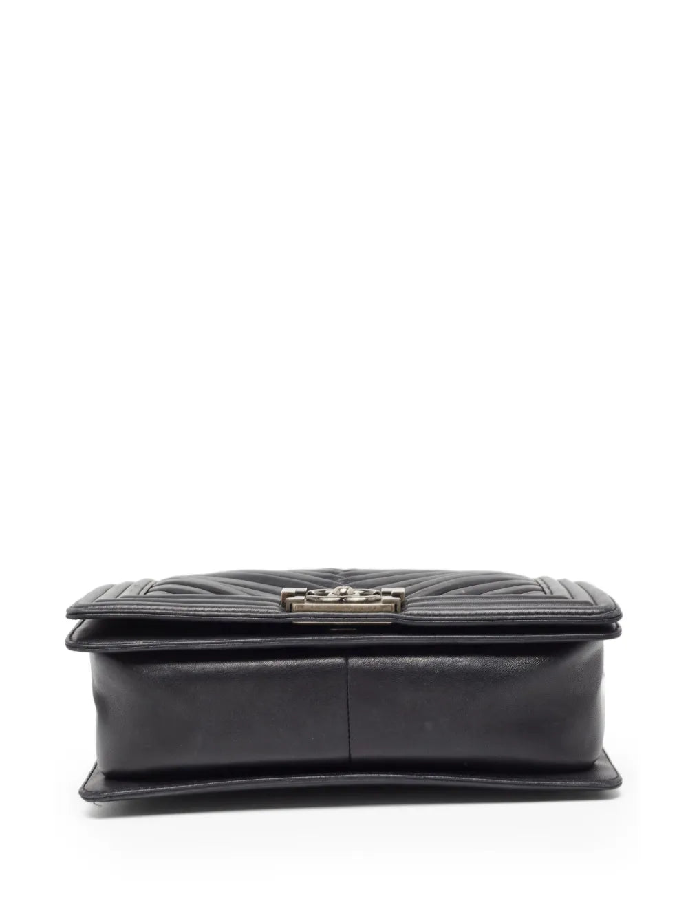 Pre-OwnedCHANEL Pre-Ownedquilted leather shoulder bag