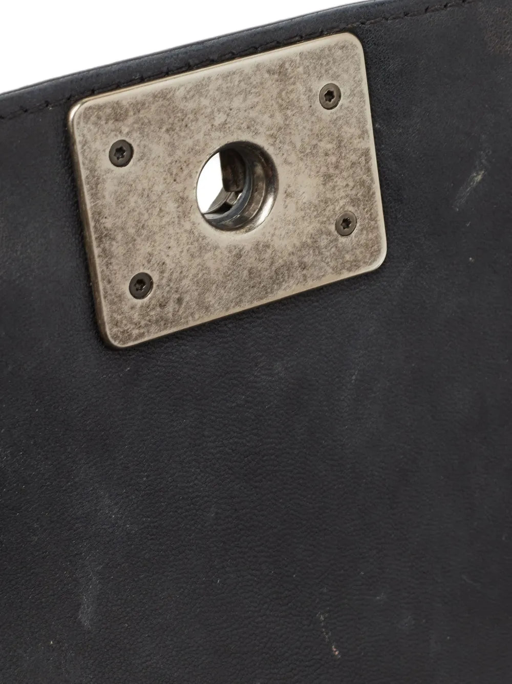 Pre-OwnedCHANEL Pre-Ownedquilted leather shoulder bag