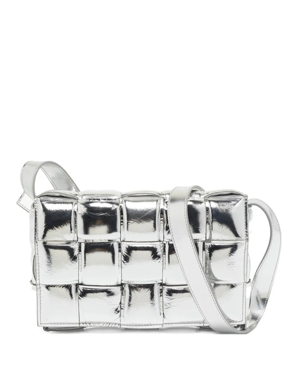 Pre-OwnedBottega Veneta Pre-Owned2024 Intrecciato Padded Cassette medium shoulder bag