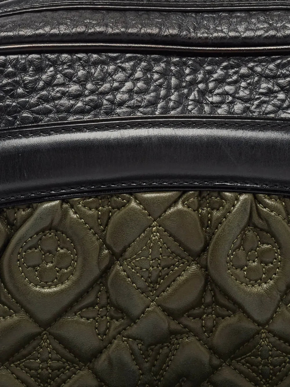 Pre-OwnedLouis Vuitton Pre-OwnedVienna cross body bag