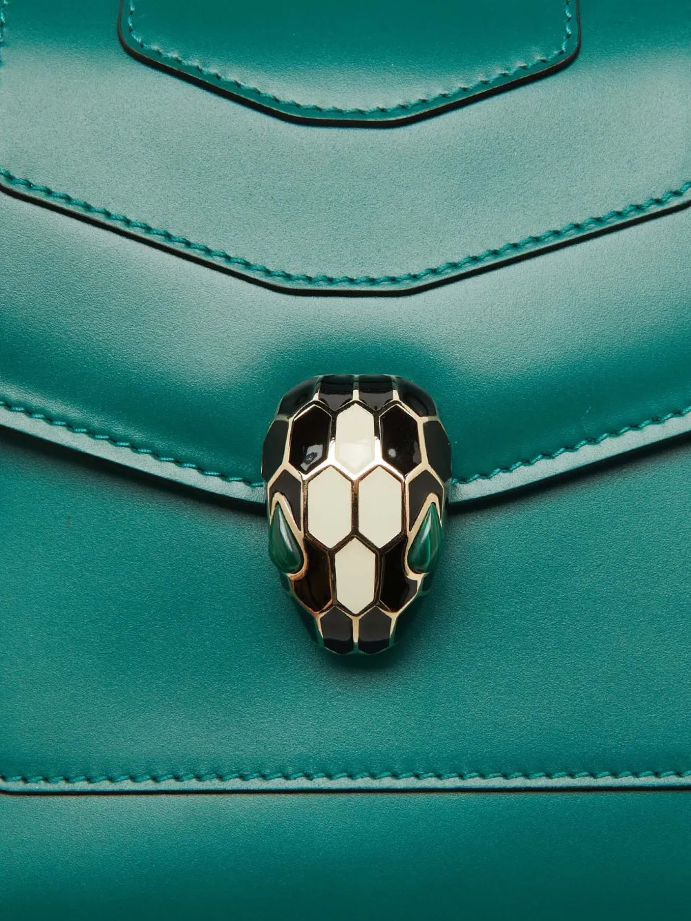 Pre-OwnedBvlgari Pre-Owned2024 Serpenti Forever handbag