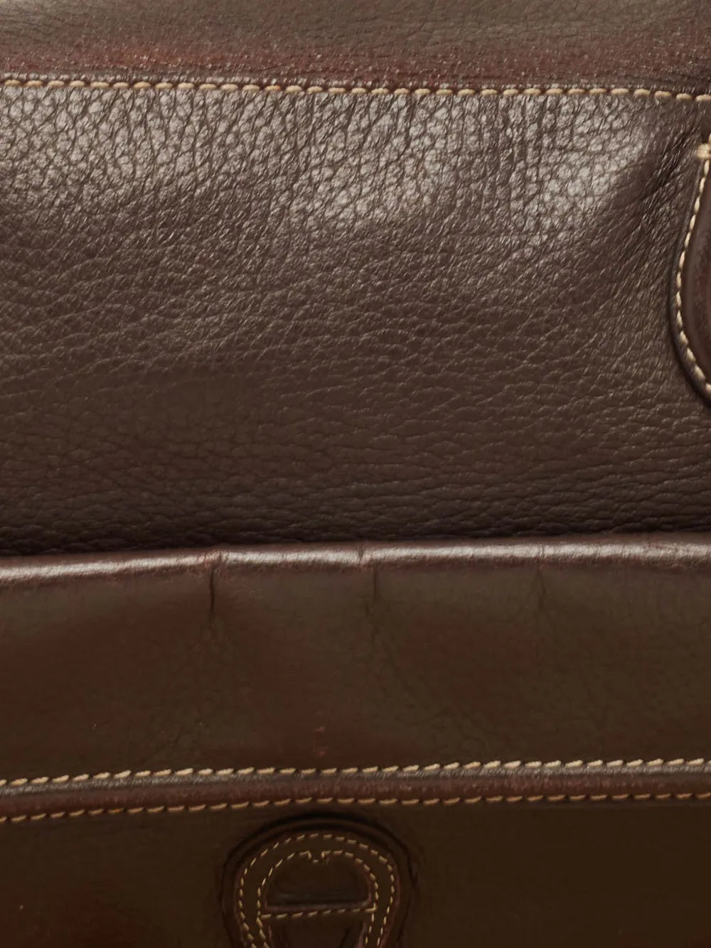 Pre-OwnedAigner Kidspre-owned leather tote bag