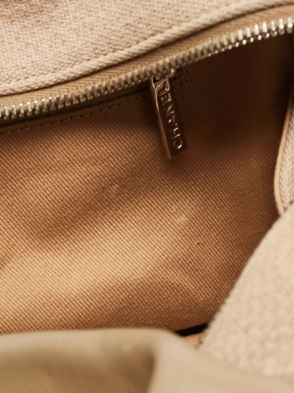 Pre-OwnedCHANEL Pre-Owned2014-2015 canvas shoulder bag