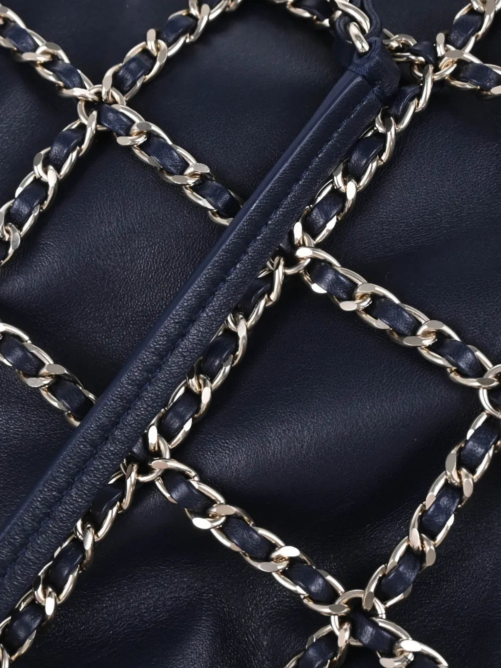 Pre-OwnedCHANEL Pre-Owned2021 Chain Tote shoulder bag