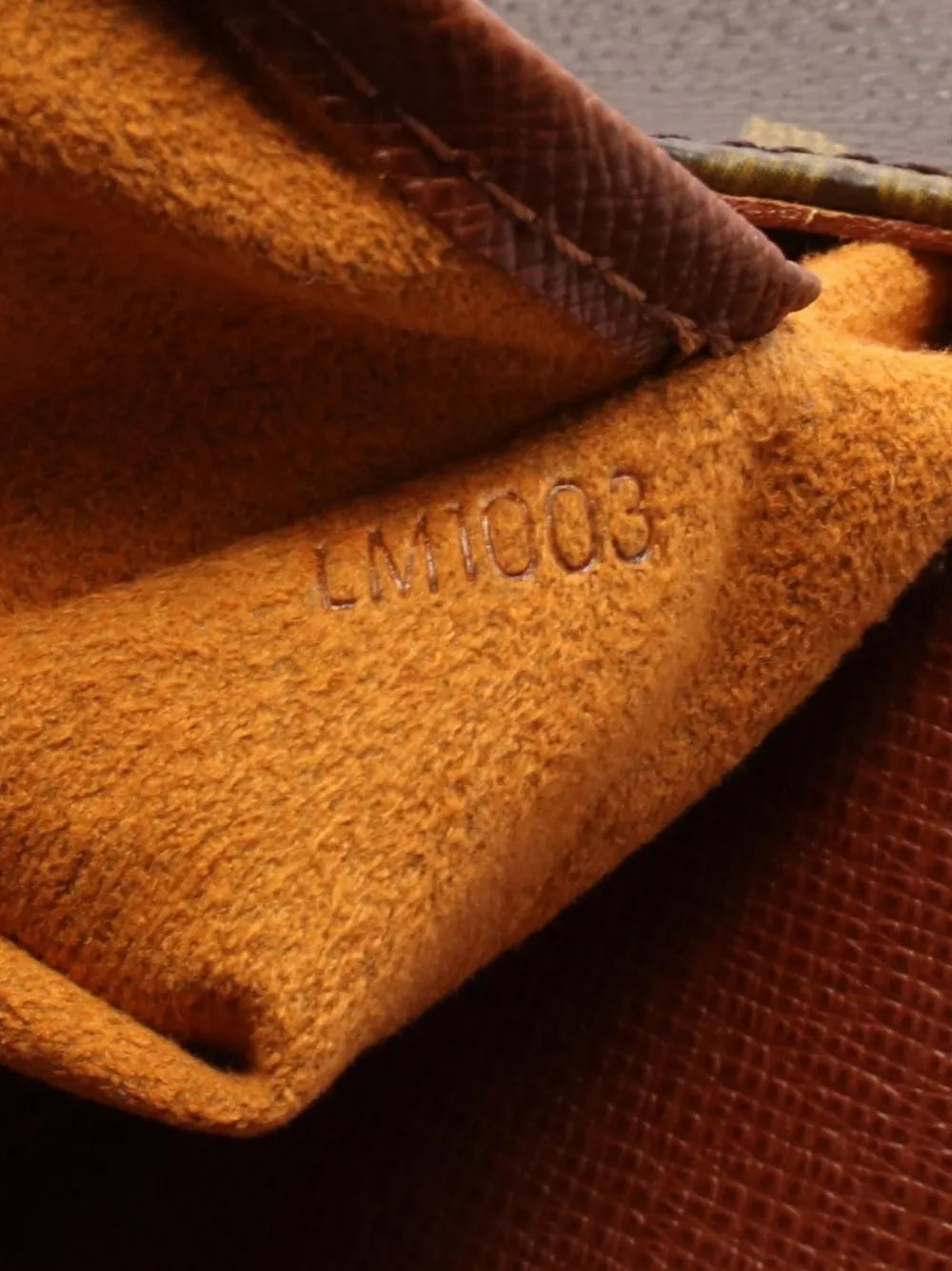 Pre-OwnedLouis Vuitton Pre-Owned2003 Musette Salsa monogram shoulder bag