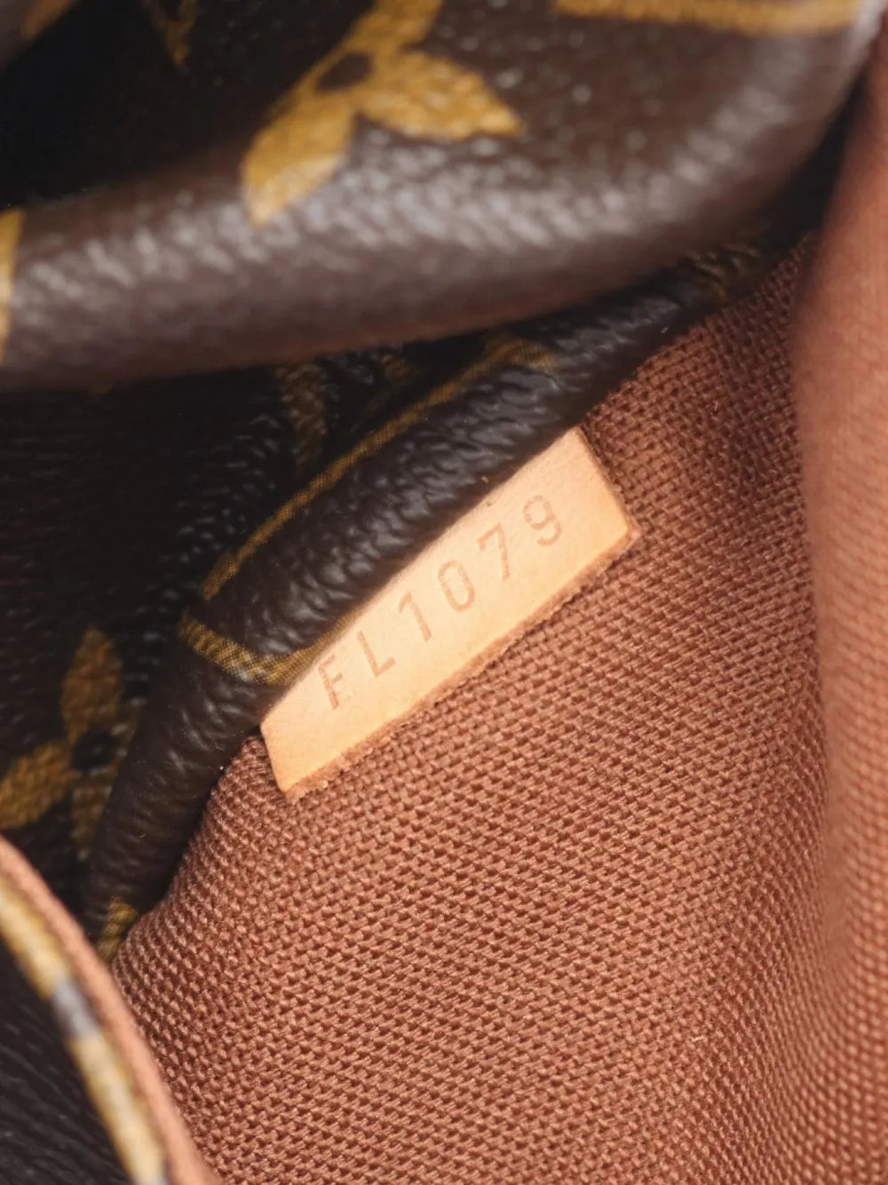 Pre-OwnedLouis Vuitton Pre-Owned2009 Totally PM tote bag