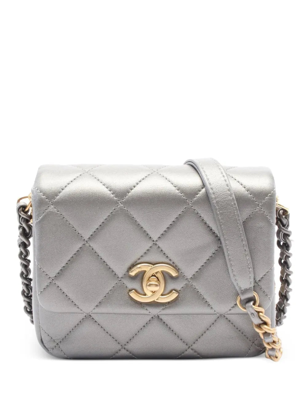 Pre-OwnedCHANEL Pre-Owned2021 quilted leather shoulder bag