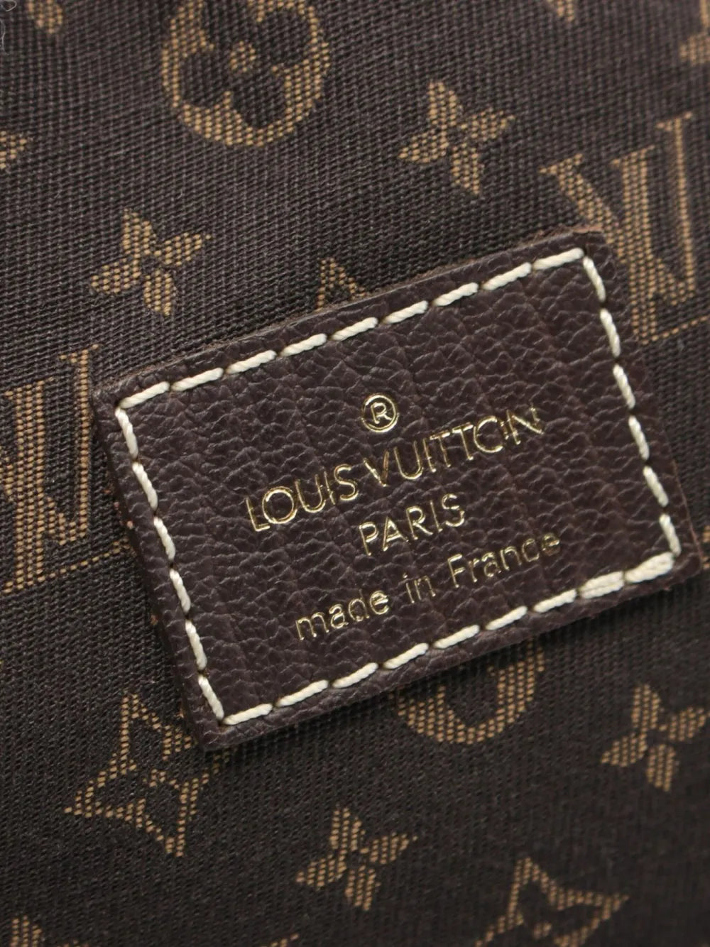 Pre-OwnedLouis Vuitton Pre-Owned2006 Saumur monogram shoulder bag