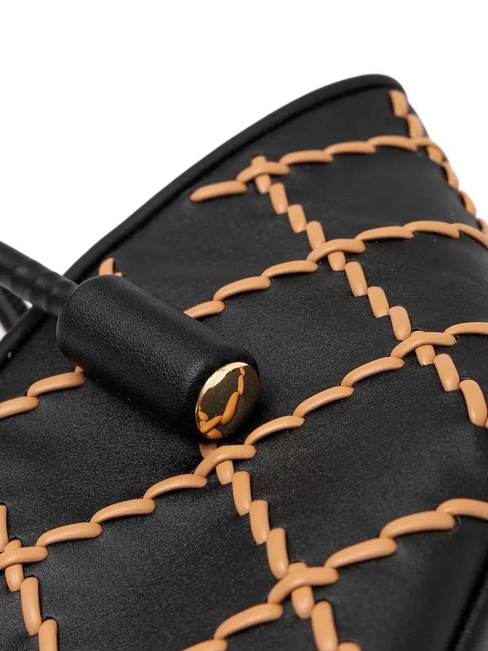 Themoir?limpia tote bag