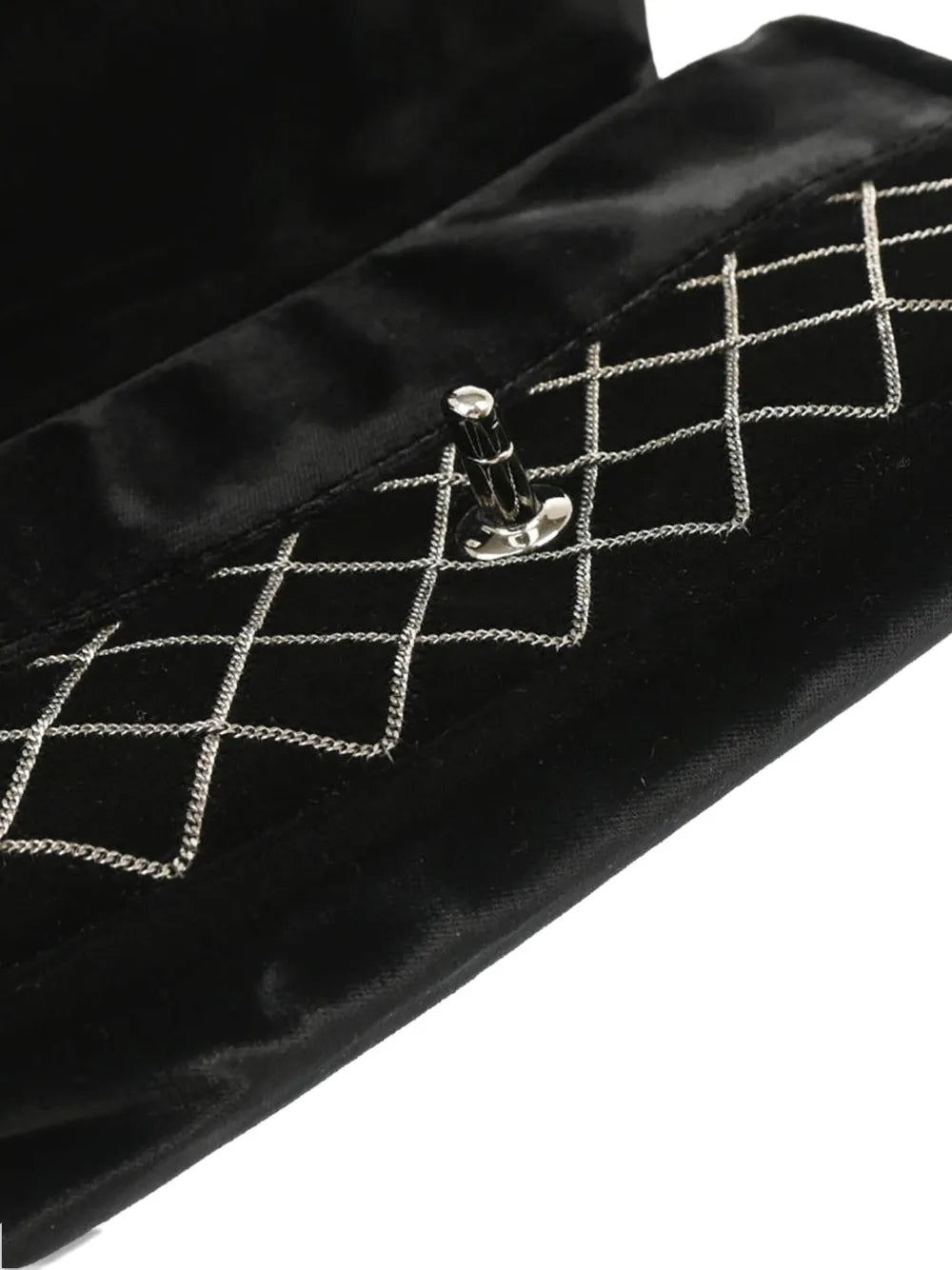 Pre-OwnedCHANEL Pre-Owned2005 East West handbag
