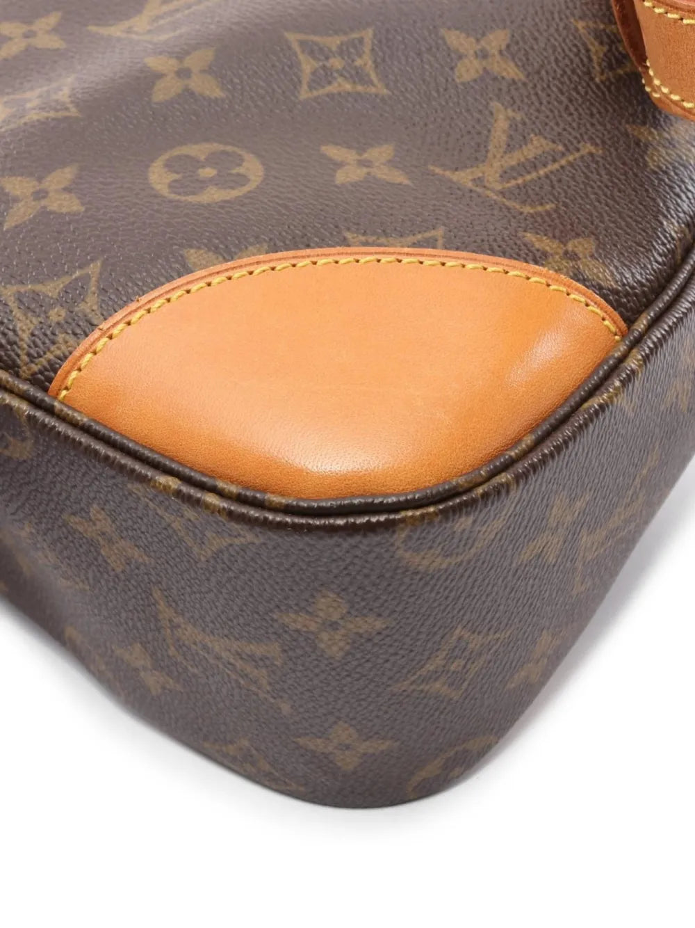Pre-OwnedLouis Vuitton Pre-Owned2003 Boulogne PM monogram canvas shoulder bag