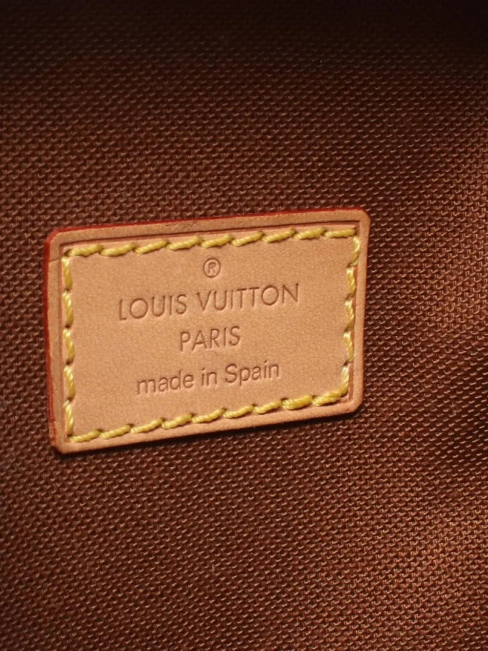 Pre-OwnedLouis Vuitton Pre-Owned2002 Pochette Gange shoulder bag