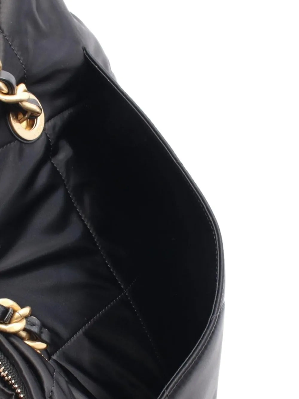 Pre-OwnedCHANEL Pre-Owned2021 large Matelasse Chain shoulder bag