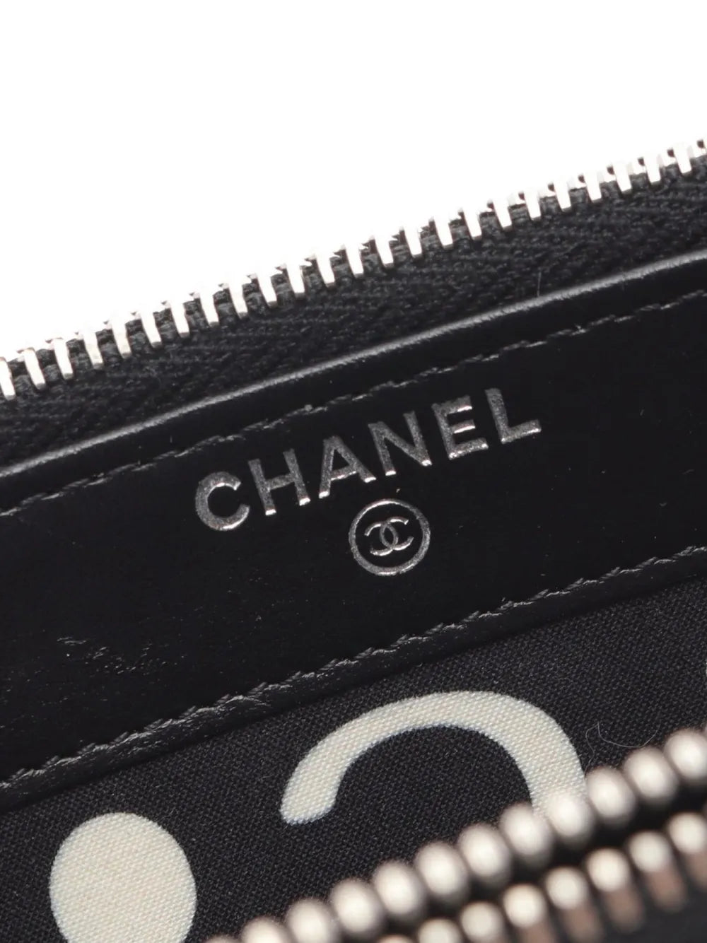 Pre-OwnedCHANEL Pre-Owned2021 Matelasse Chain crossbody bag