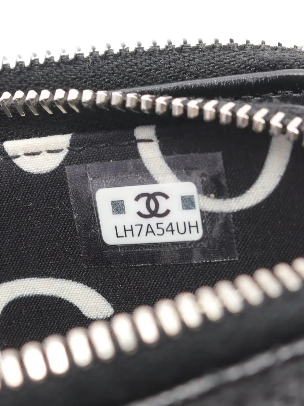 Pre-OwnedCHANEL Pre-Owned2021 Matelasse Chain crossbody bag