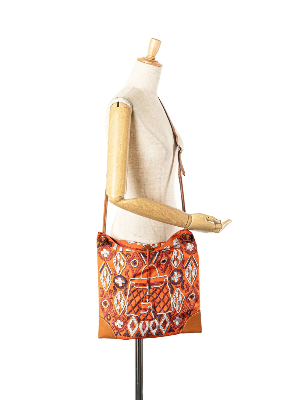 Pre-OwnedHerm??re-Owned2012 Silk and Barenia Kelly En Perles Silky City 33 crossbody bag