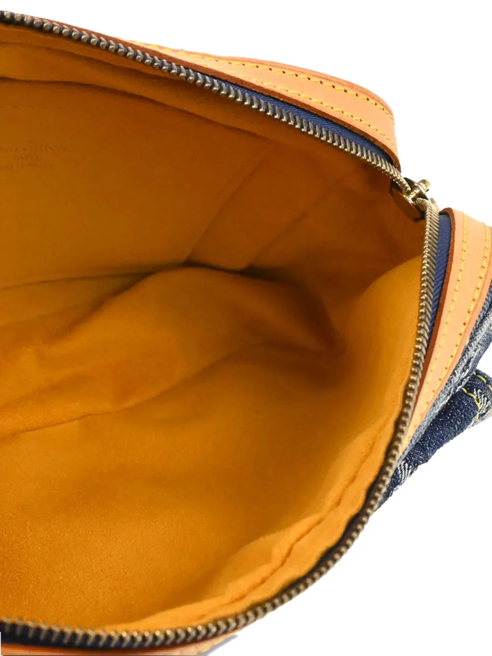 Pre-OwnedLouis Vuitton Pre-Owned2007 Monogram denim belt bag