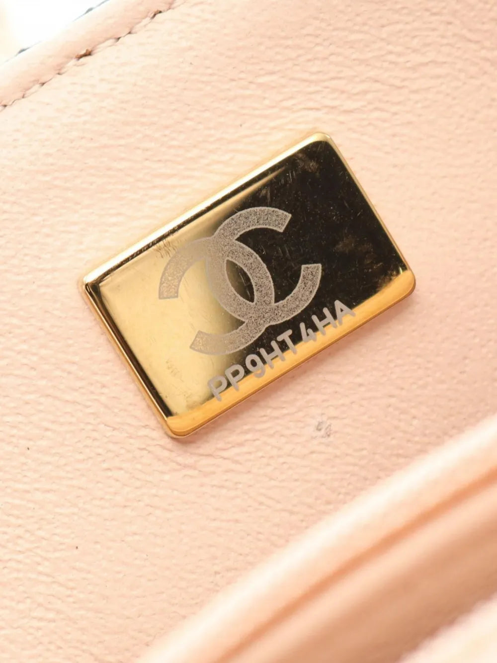 Pre-OwnedCHANEL Pre-Owned2021 mini Matelasse Chain crossbody bag