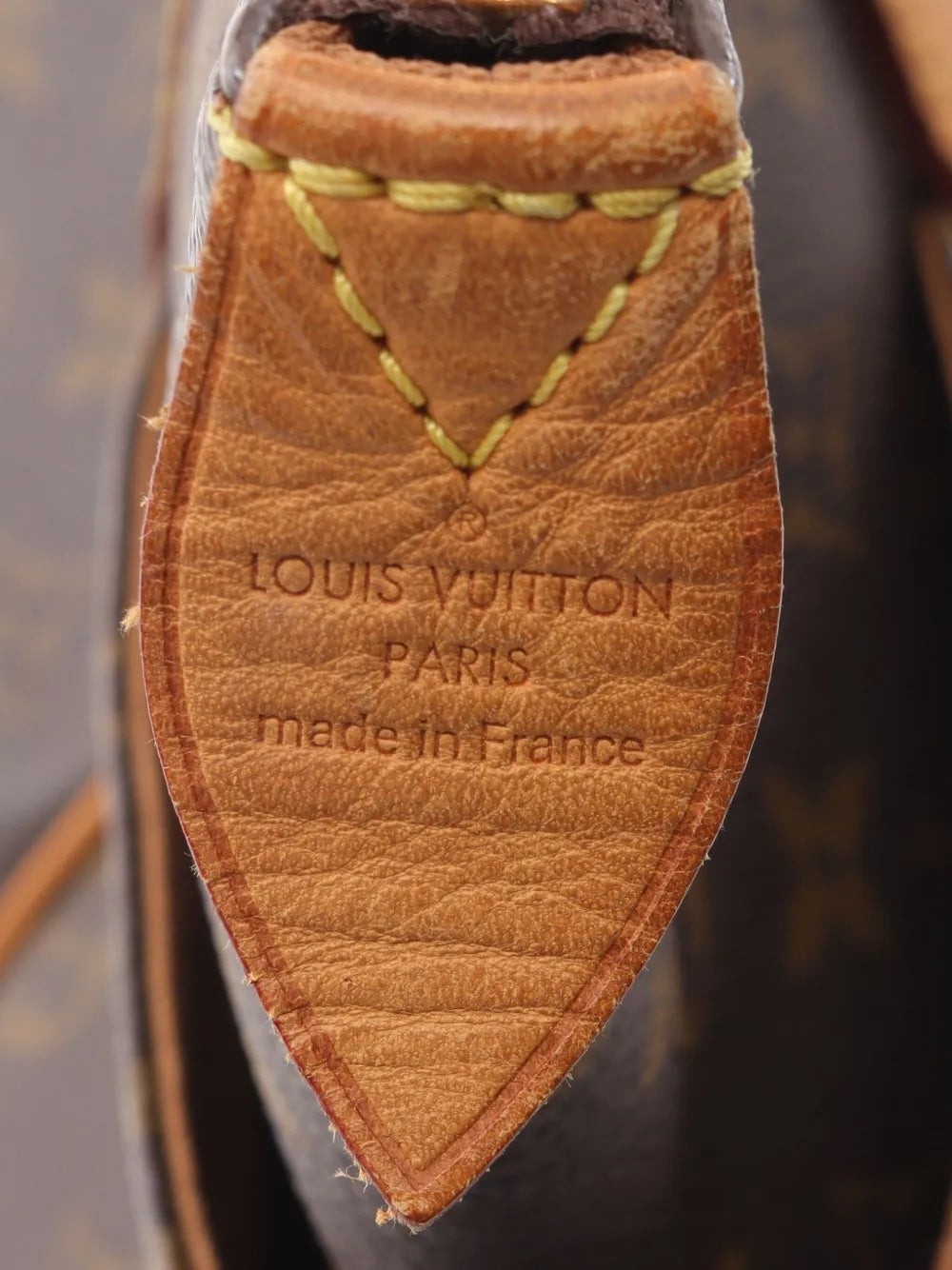 Pre-OwnedLouis Vuitton Pre-Owned2010 Totally monogram canvas tote bag