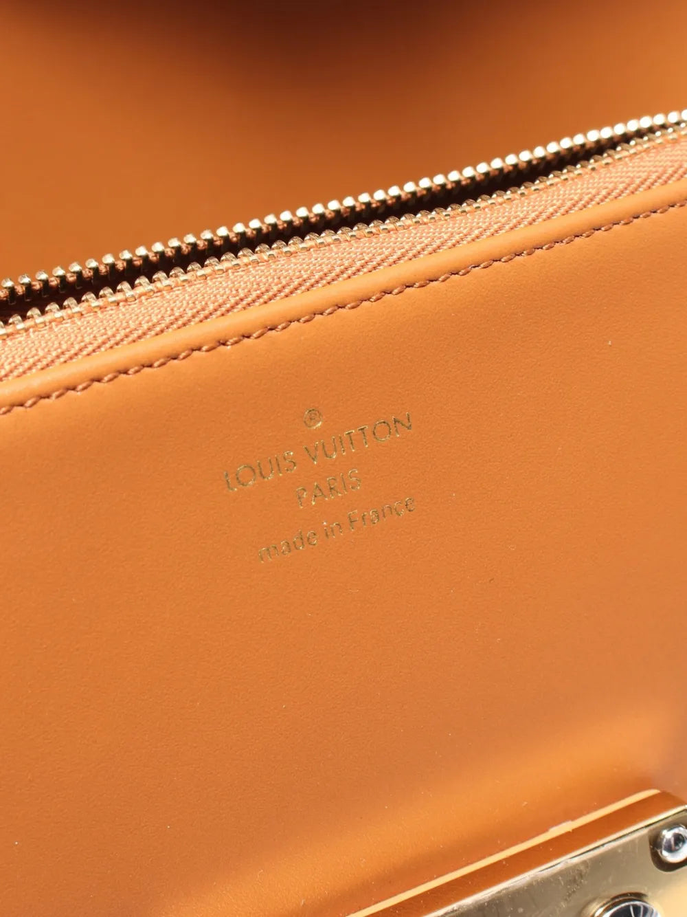 Pre-OwnedLouis Vuitton Pre-Owned2021 Swing leather handbag