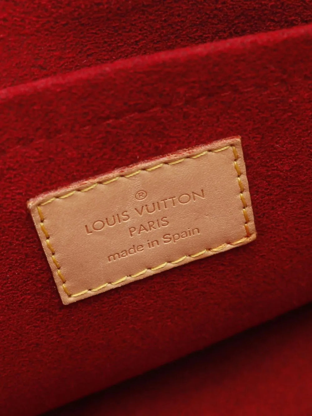 Pre-OwnedLouis Vuitton Pre-Owned2006 Clara shoulder bag