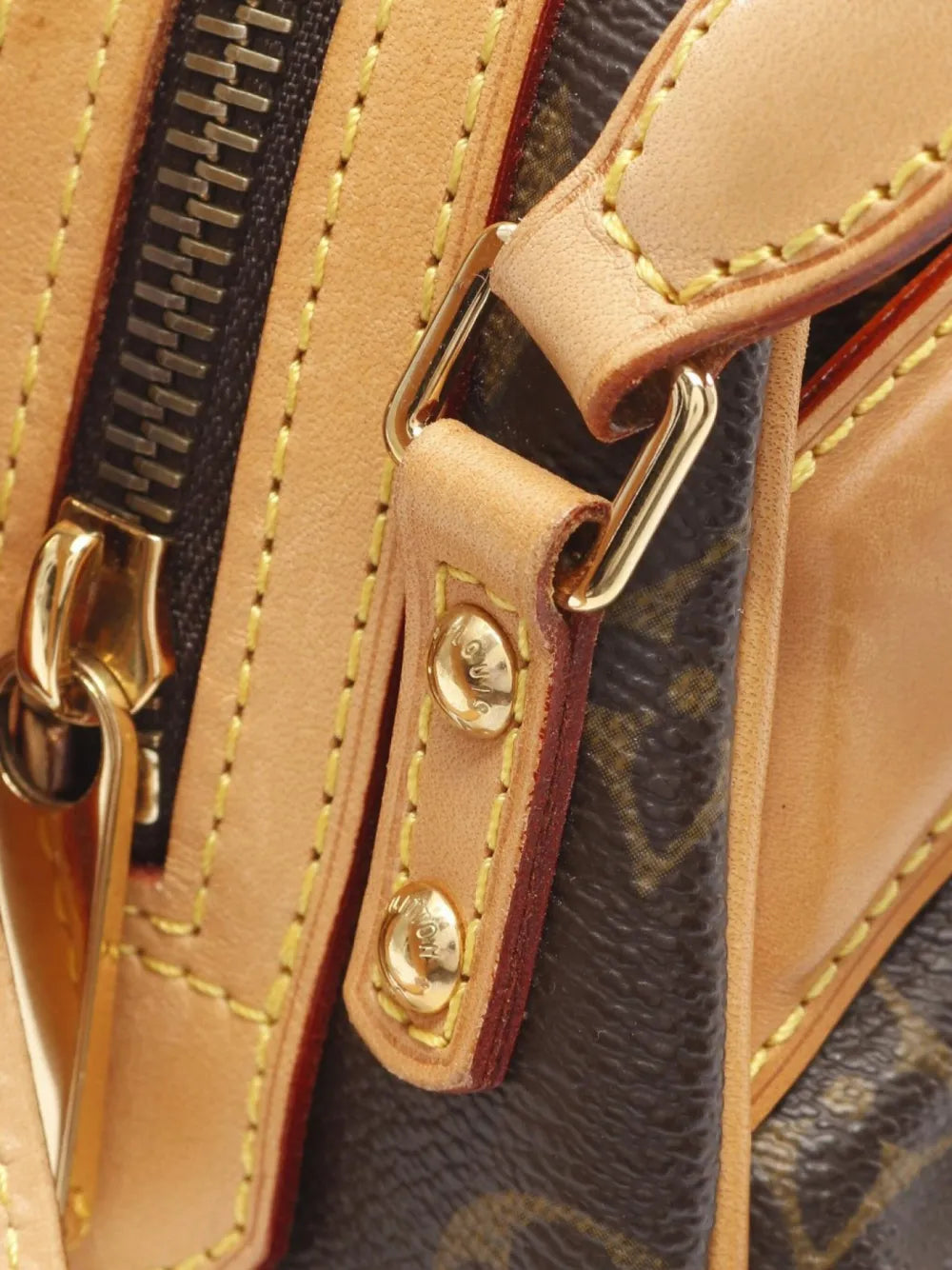 Pre-OwnedLouis Vuitton Pre-Owned2006 Clara shoulder bag