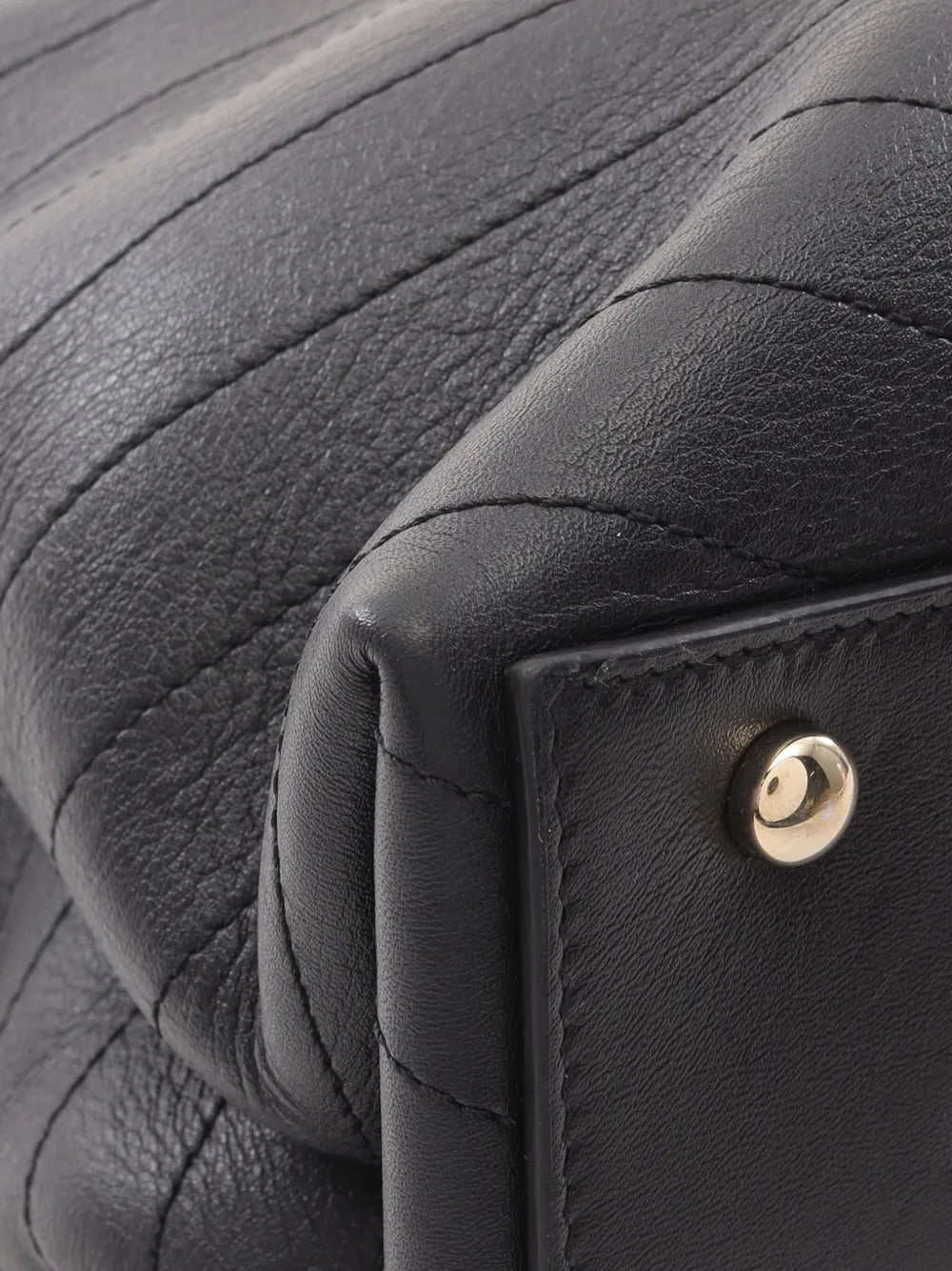 Pre-OwnedCHANEL Pre-Owned2018-2019 Chevron V-stitch chain shoulder bag