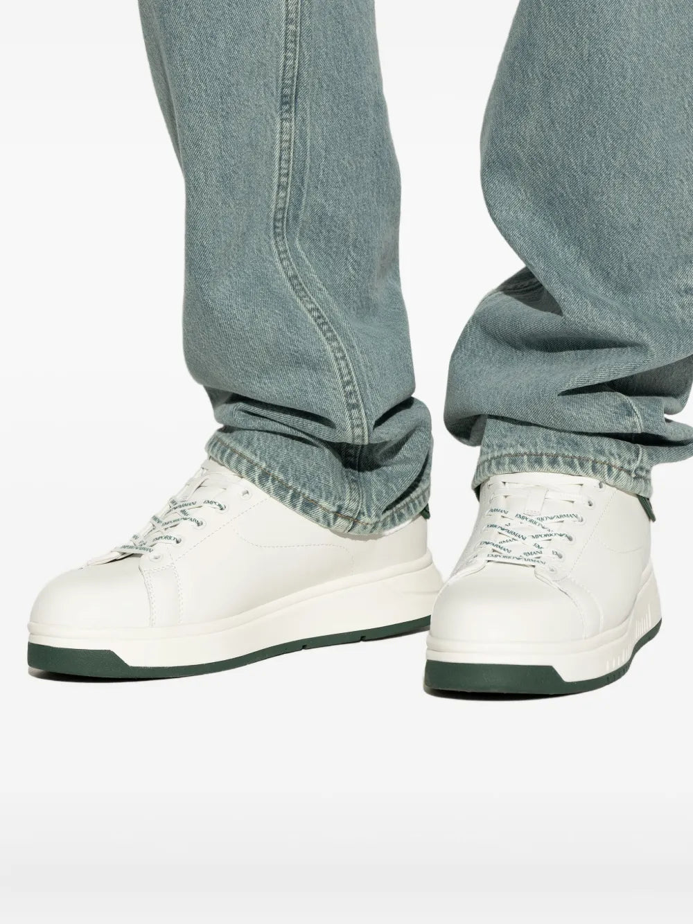 Emporio Armani Logo-Appliqu Sneakers