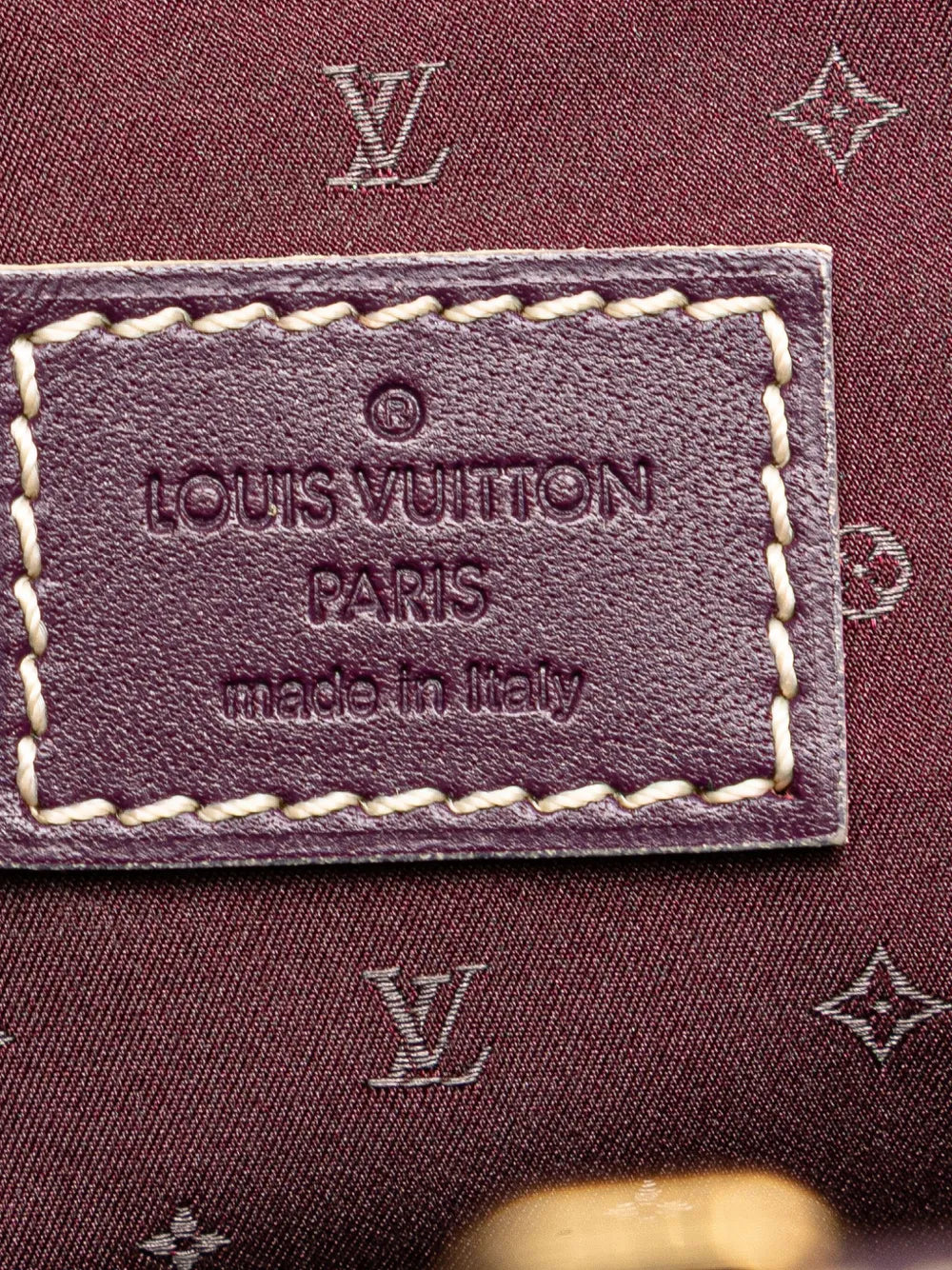 Pre-OwnedLouis Vuitton Pre-Owned2003 Suhali Lingenieux PM handbag
